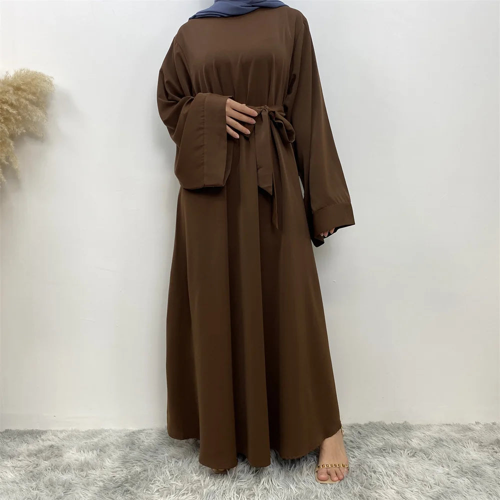 Abaya Longue Élégante pour Femme – Robe Modeste Ceinturée Style Kaftan Turquie | Tenue Musulmane Chic