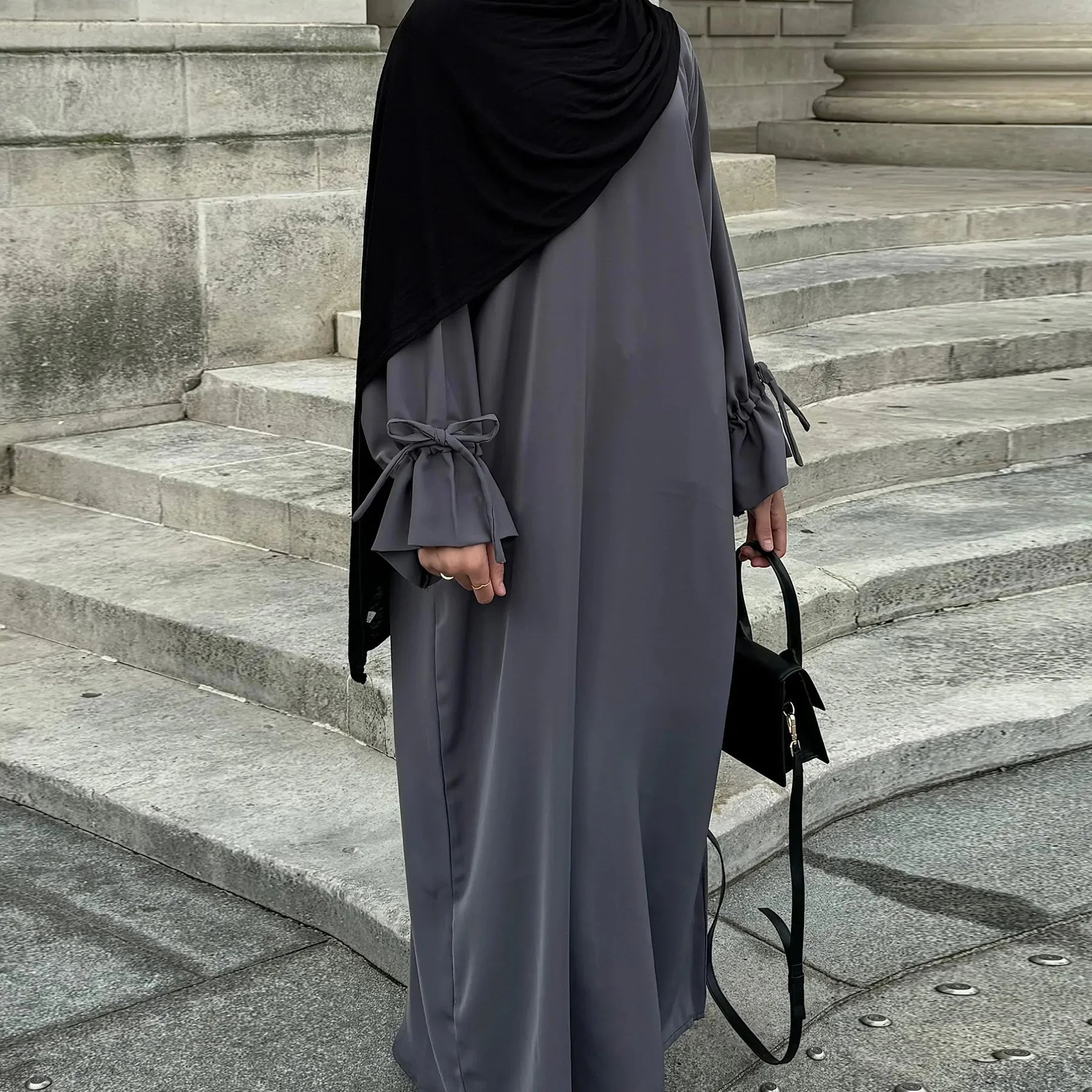 Abaya Longue Femme avec Nœud – Robe Musulmane Élégante Style Jalabiya | Kaftan Marocain Dubaï