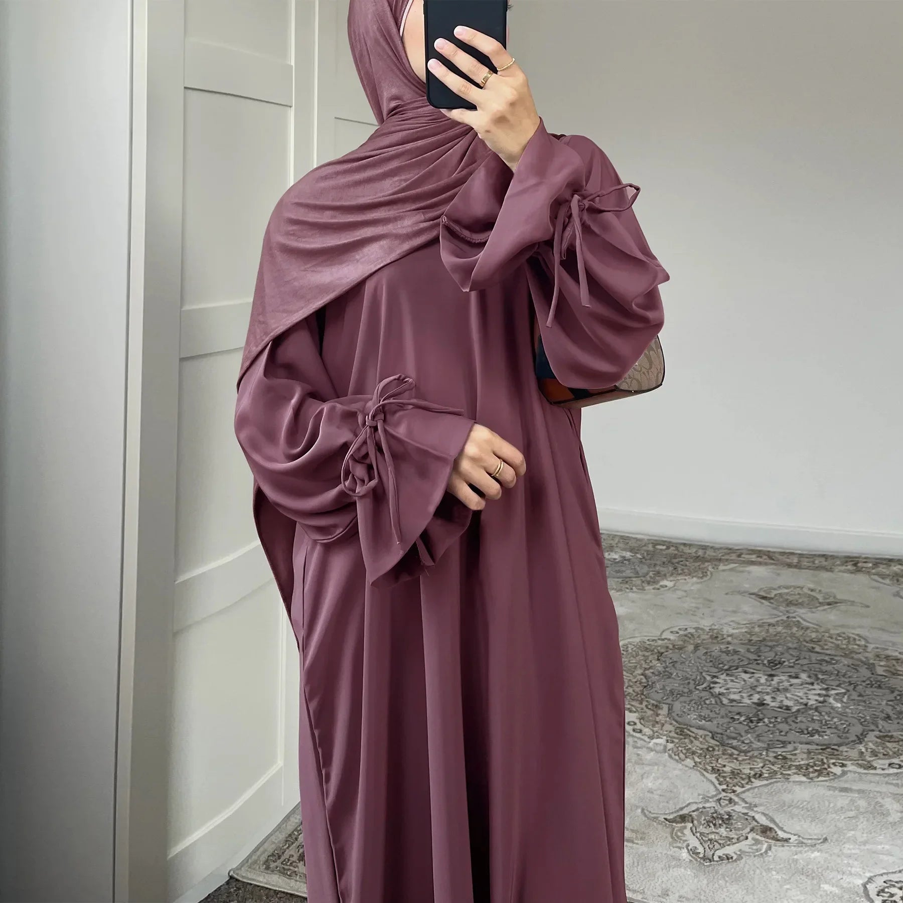 Abaya Longue Femme avec Nœud – Robe Musulmane Élégante Style Jalabiya | Kaftan Marocain Dubaï