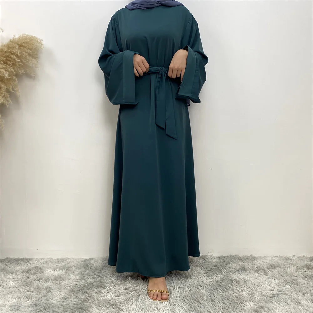Abaya Longue Élégante pour Femme – Robe Modeste Ceinturée Style Kaftan Turquie | Tenue Musulmane Chic