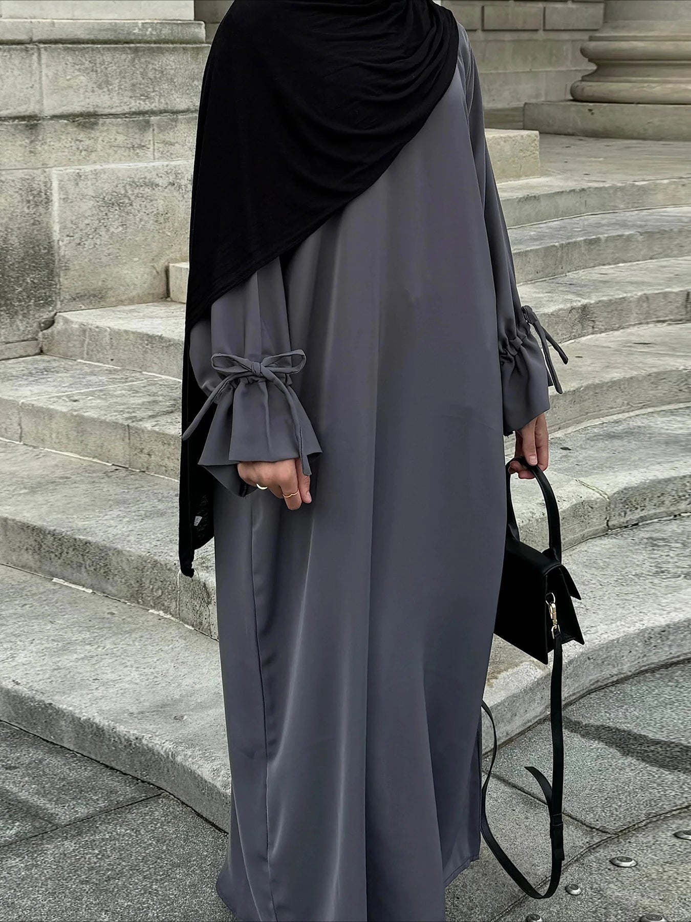 Abaya Longue Femme avec Nœud – Robe Musulmane Élégante Style Jalabiya | Kaftan Marocain Dubaï